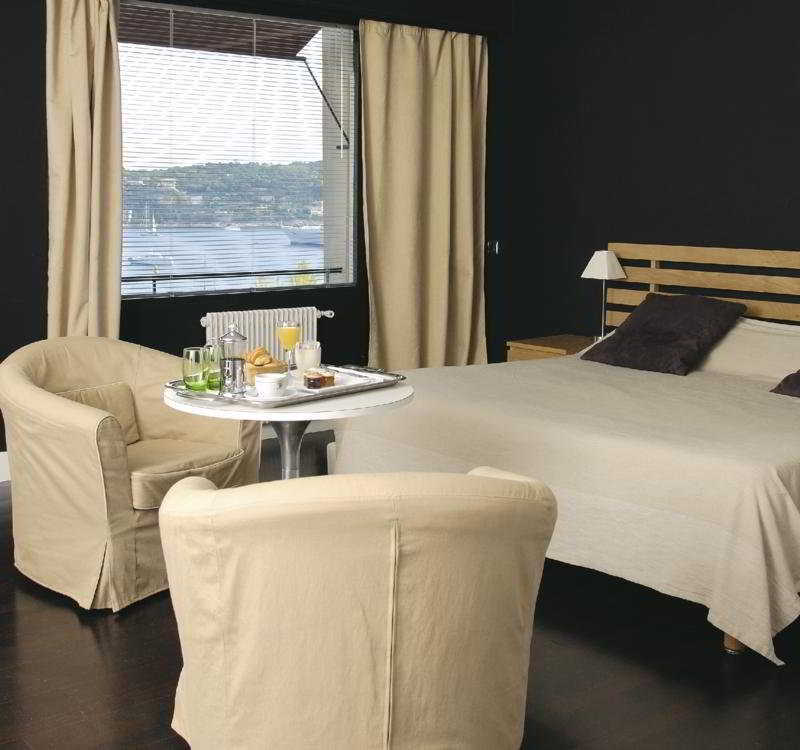 Hotel Le Versailles Villefranche-sur-Mer Eksteriør bilde
